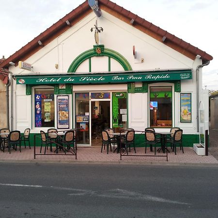 Hotel Du Siecle Cercy-la-Tour Bagian luar foto